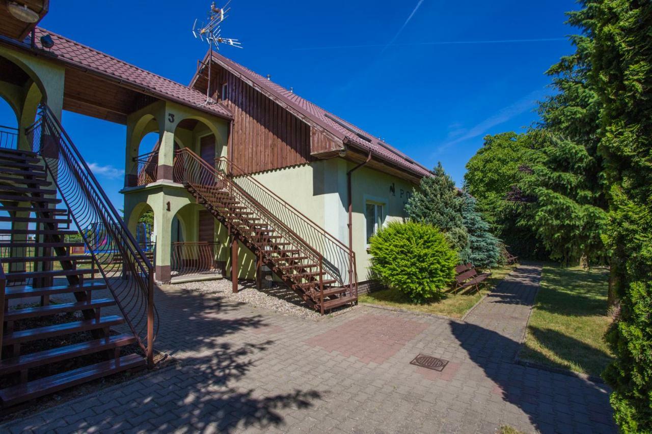 Agroturystyka Pod Kogutem Dziwnówek Exteriér fotografie